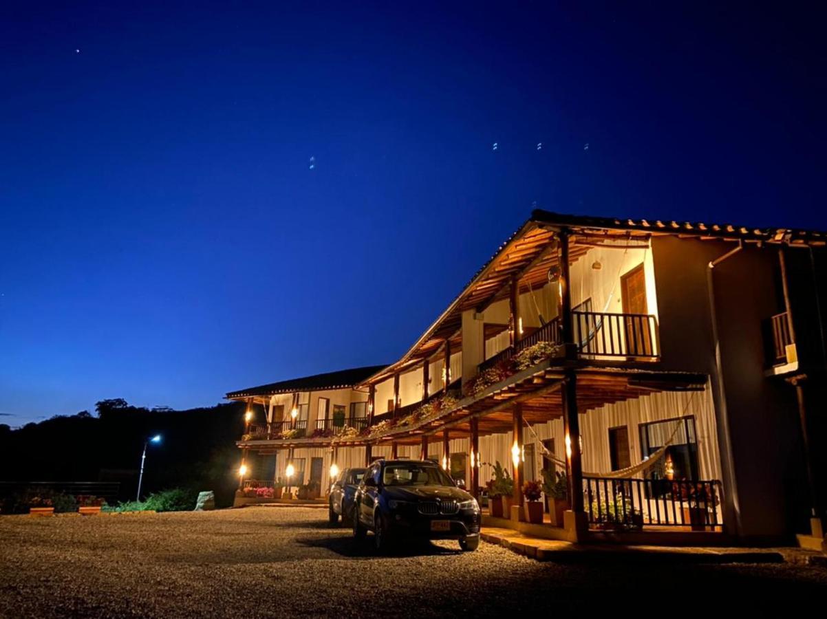 Hotel Amanee Баричара Екстериор снимка