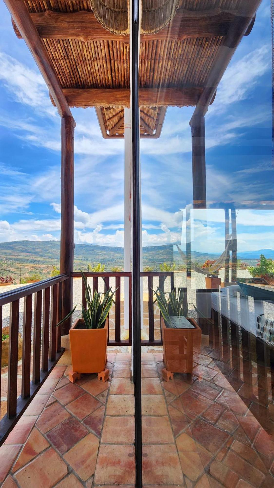 Hotel Amanee Баричара Екстериор снимка