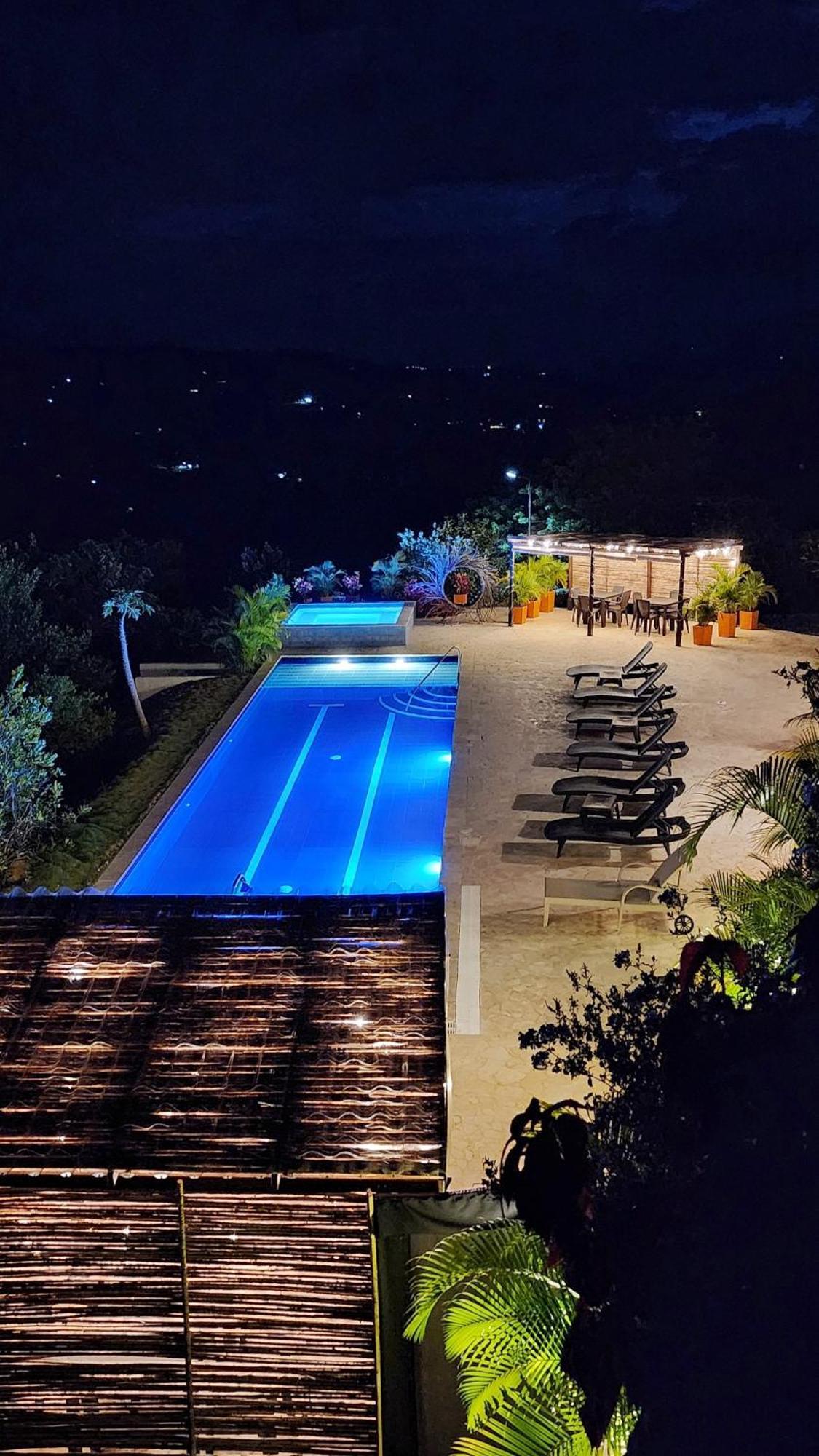 Hotel Amanee Баричара Екстериор снимка